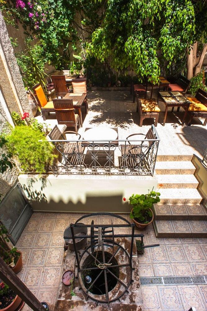 מלון Splanzia Boutique 3*