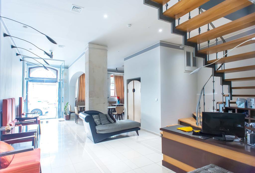 מלון Splanzia Boutique